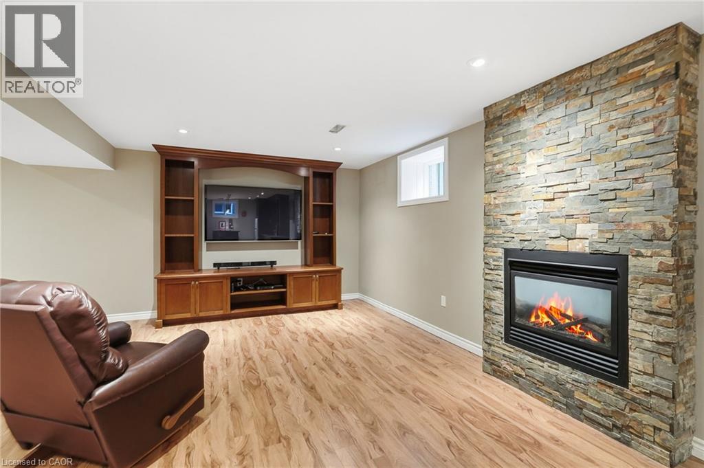 2120 Itabashi Way Unit# 252, Burlington, Ontario  L7M 0V3 - Photo 37 - 40874389
