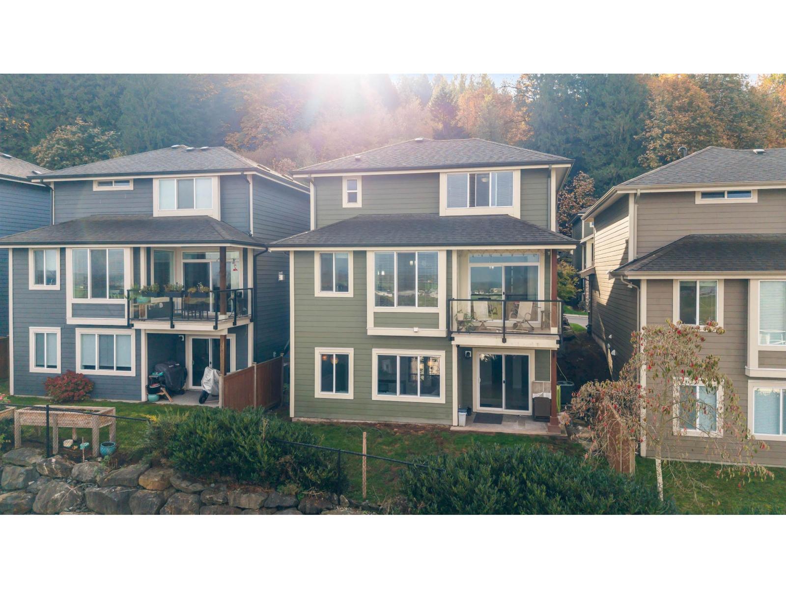 39 50634 LEDGESTONE PLACE|Eastern Hillsides