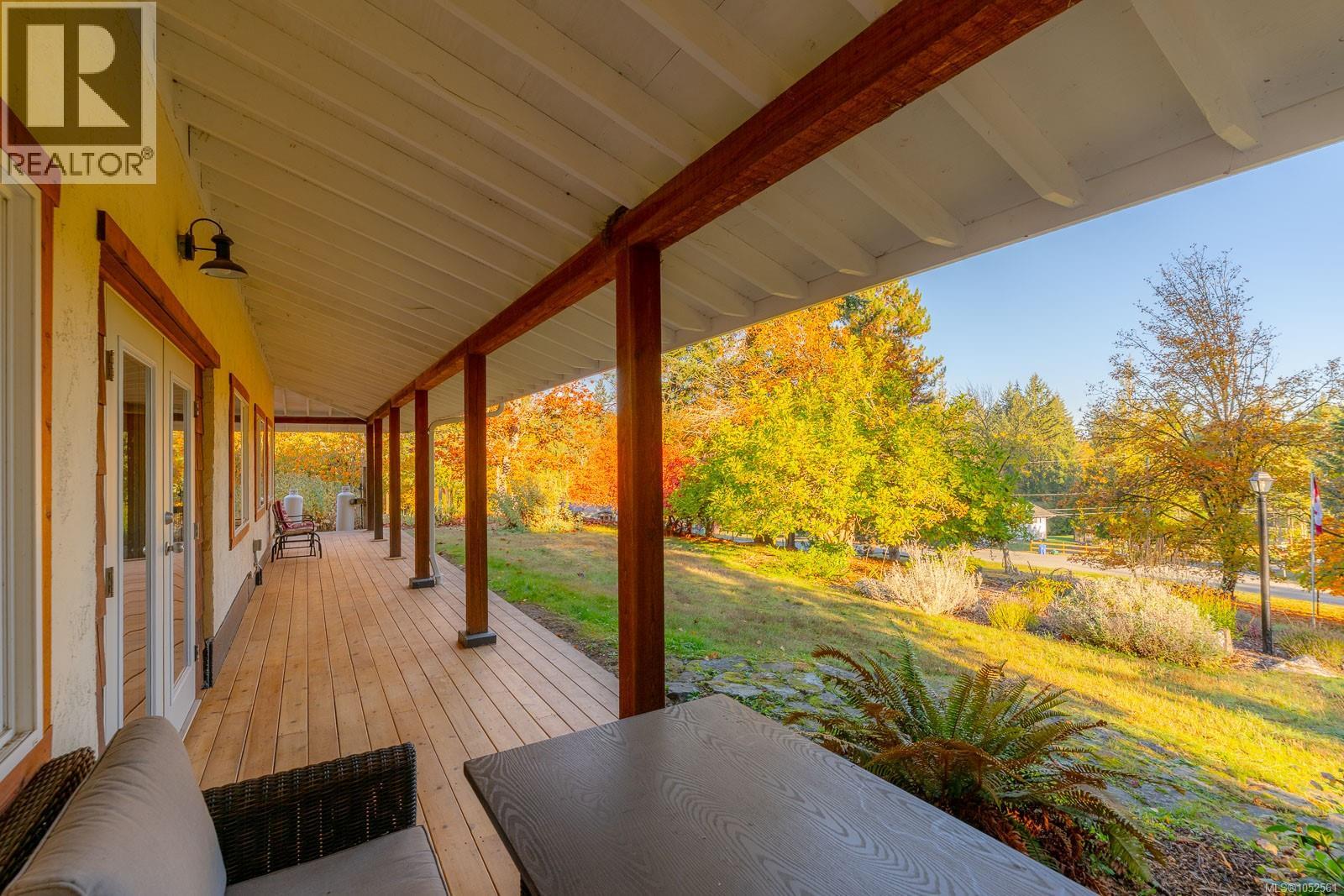 1035 Briarwood Cres