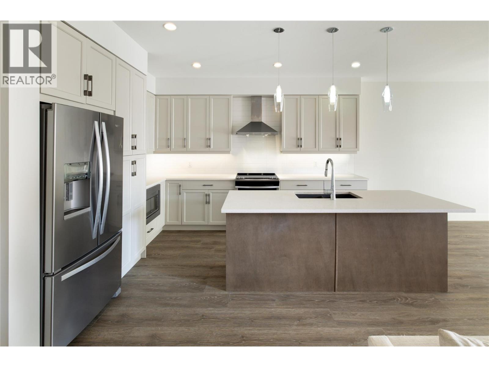3370 Hawks Crescent, Westbank, British Columbia  V4T 0A7 - Photo 10 - 10404152