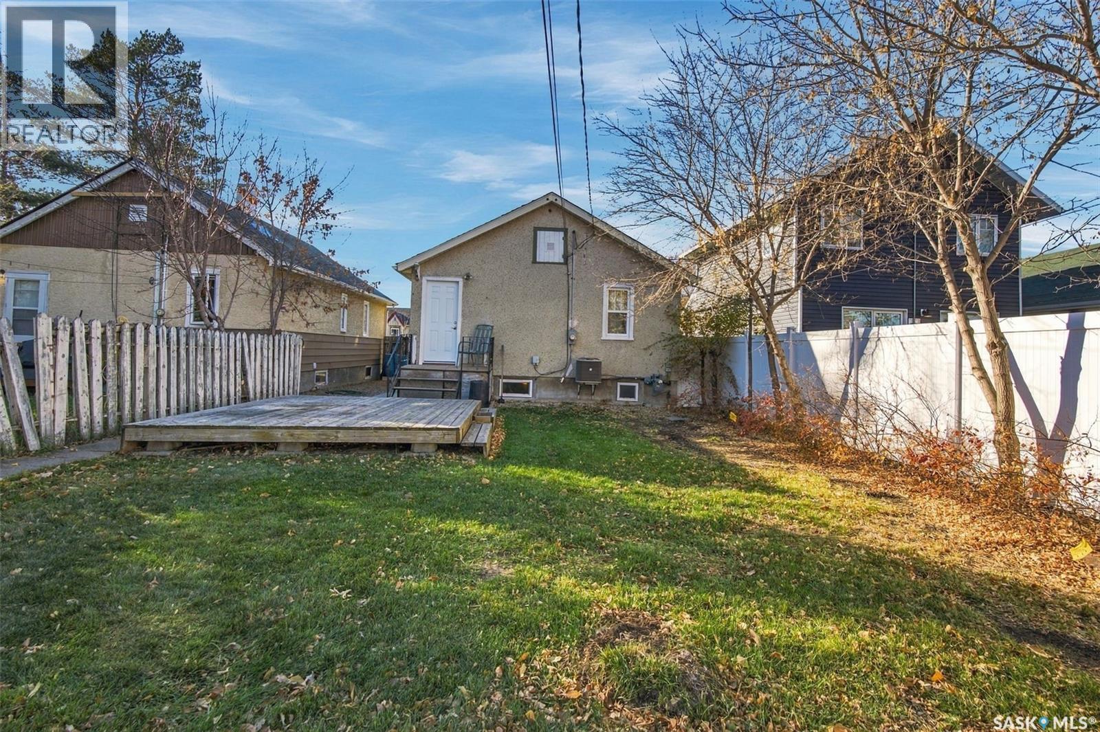 2319 Lindsay Street, Regina, Saskatchewan  S4N 3C5 - Photo 30 - SK052080