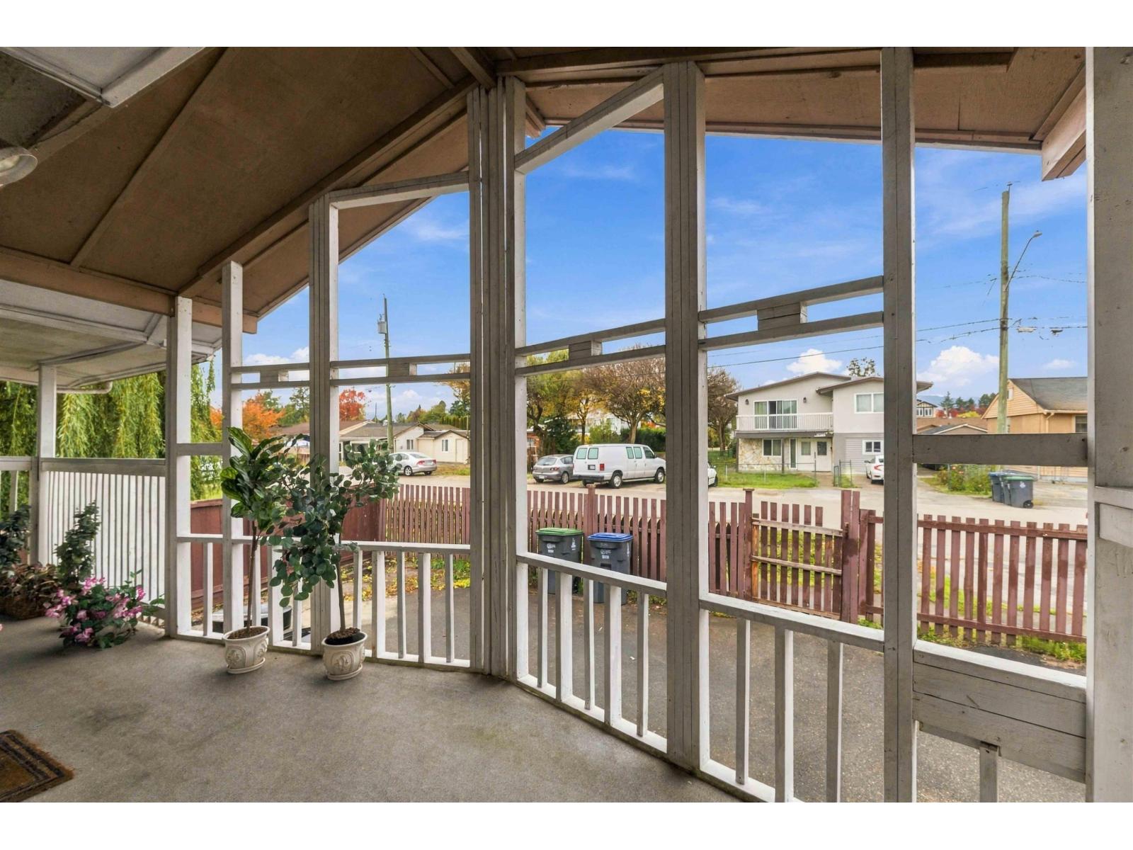 12746 114a Avenue, Surrey, British Columbia  V3V 3P4 - Photo 19 - R3177228