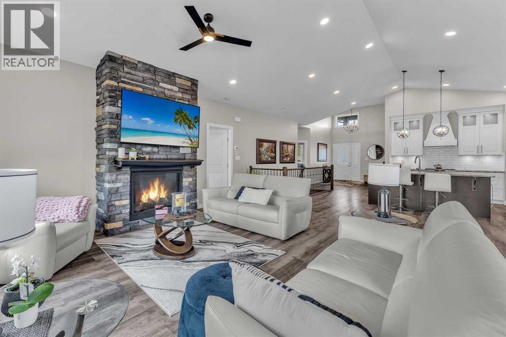 5052 Lakeshore Drive