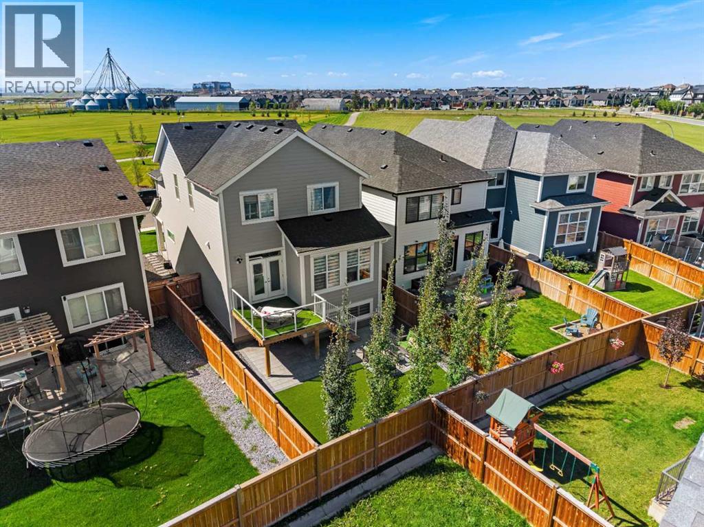 52 Magnolia Heights SE