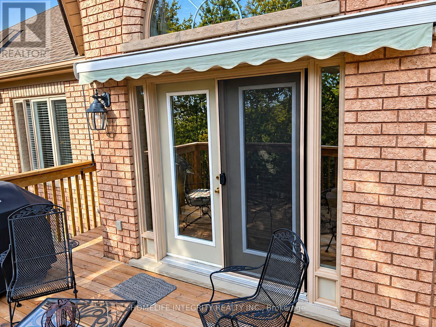 9 Renaissance Pt Point, New Tecumseth, Ontario  L9R 2H8 - Photo 12 - N14122776