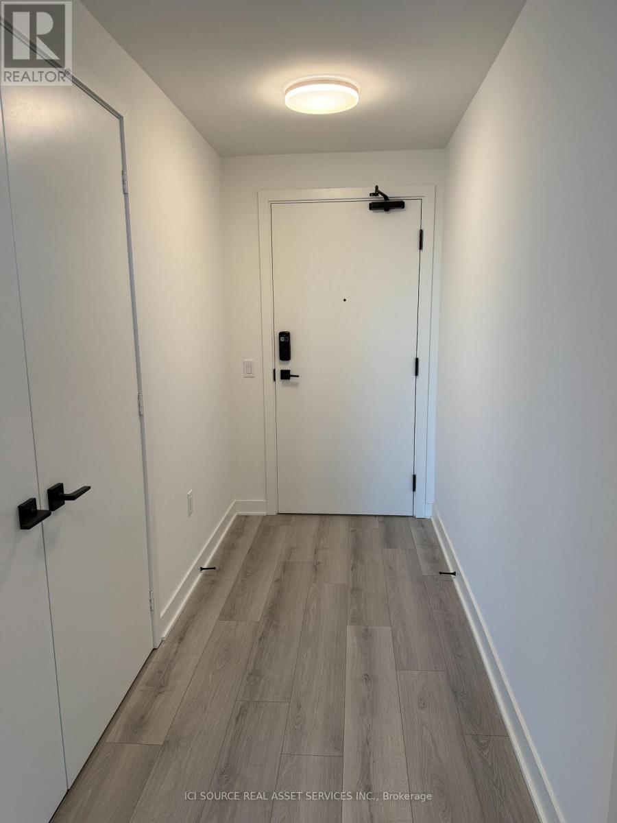 1701 - 1185 Dupont Street, Toronto, Ontario  M6H 0G5 - Photo 2 - W14122730