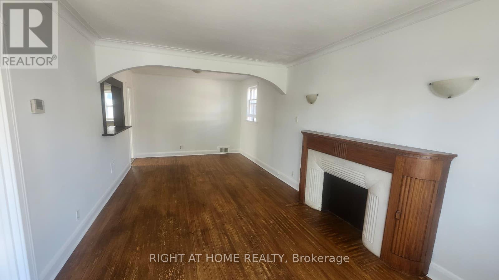 1842 Keele Street, Toronto, Ontario  M6M 3X4 - Photo 4 - W14122784