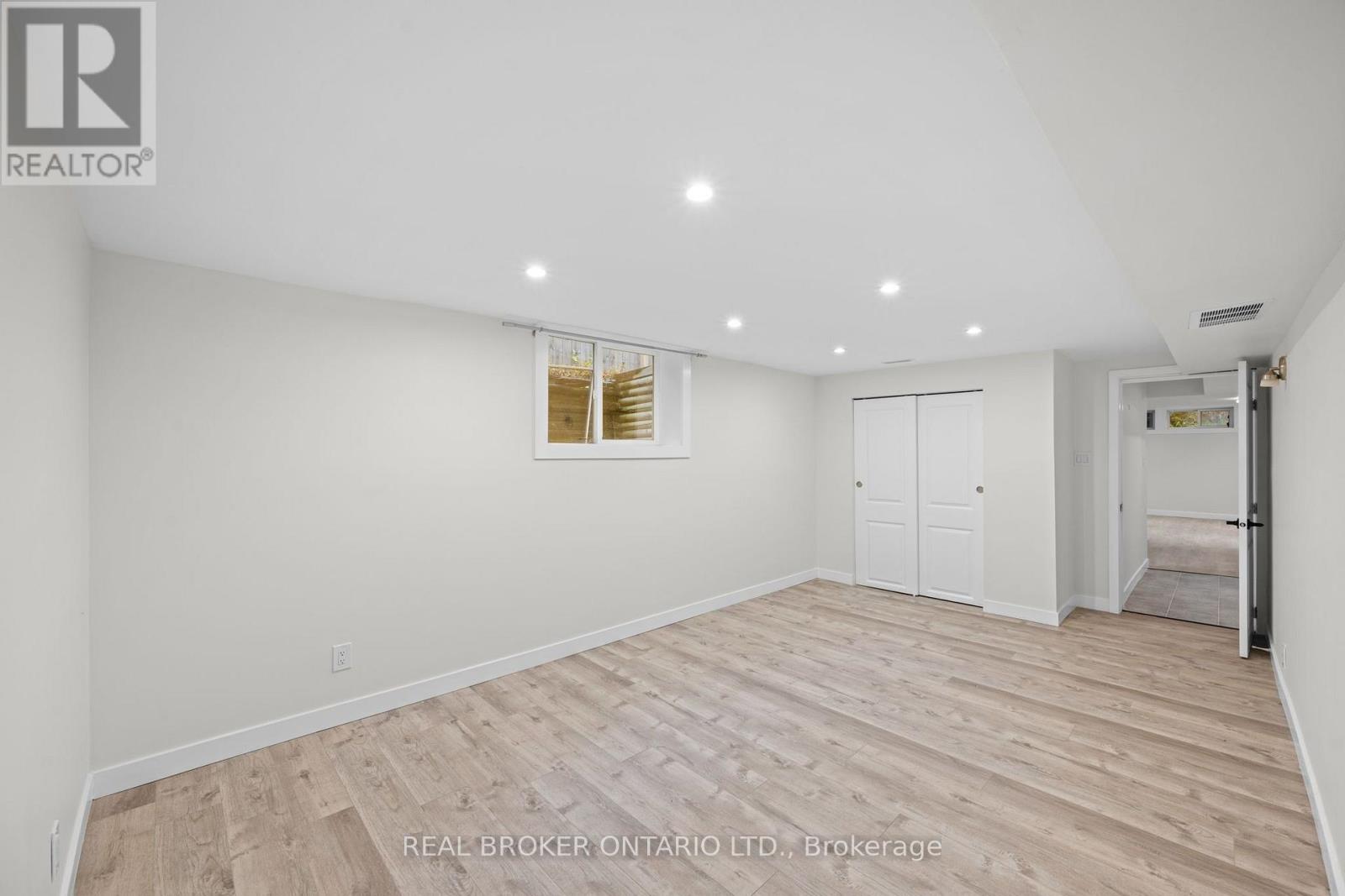 B - 28 Leeming Drive, Ottawa, Ontario  K2H 5P7 - Photo 23 - X14113122