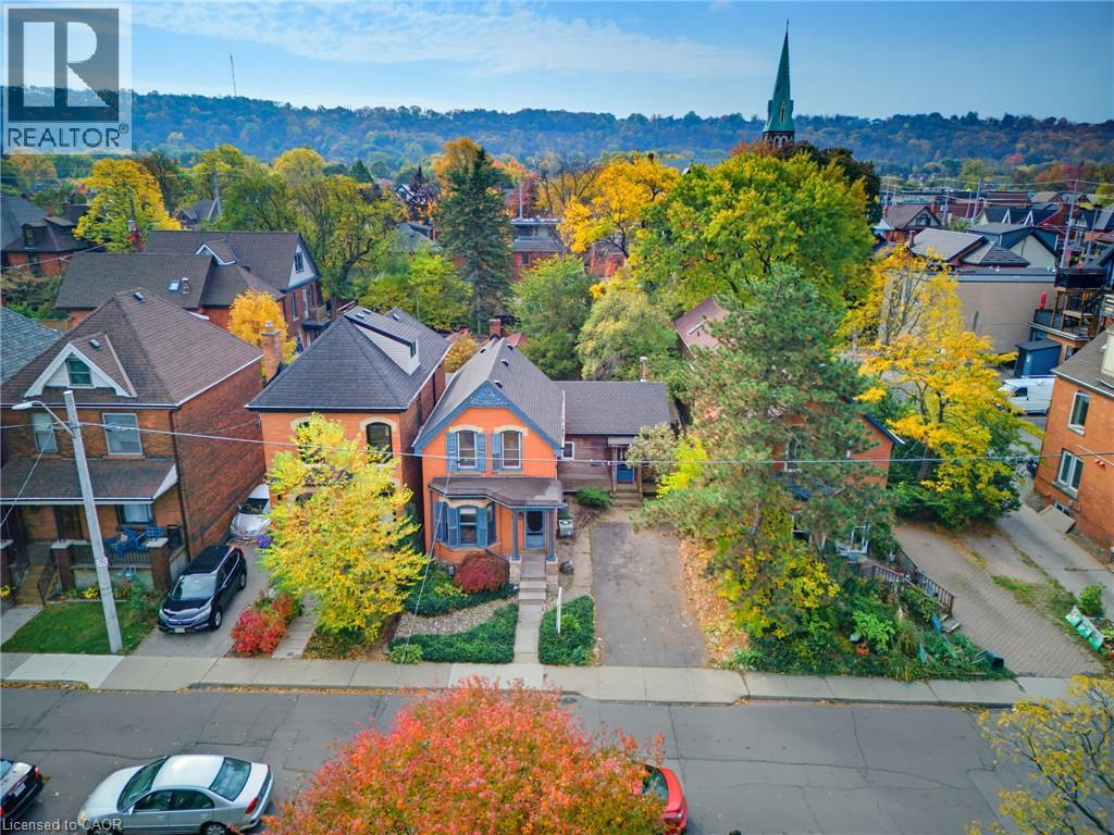 16 ALEXANDER Street, Hamilton, Ontario