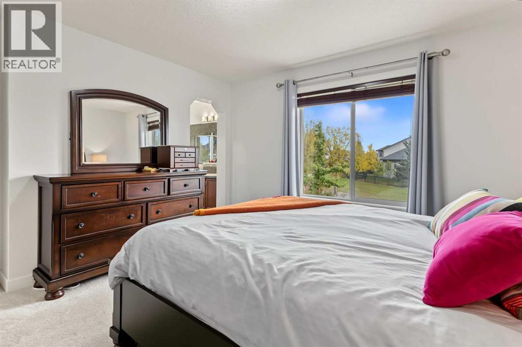 26 Drake Landing  NE