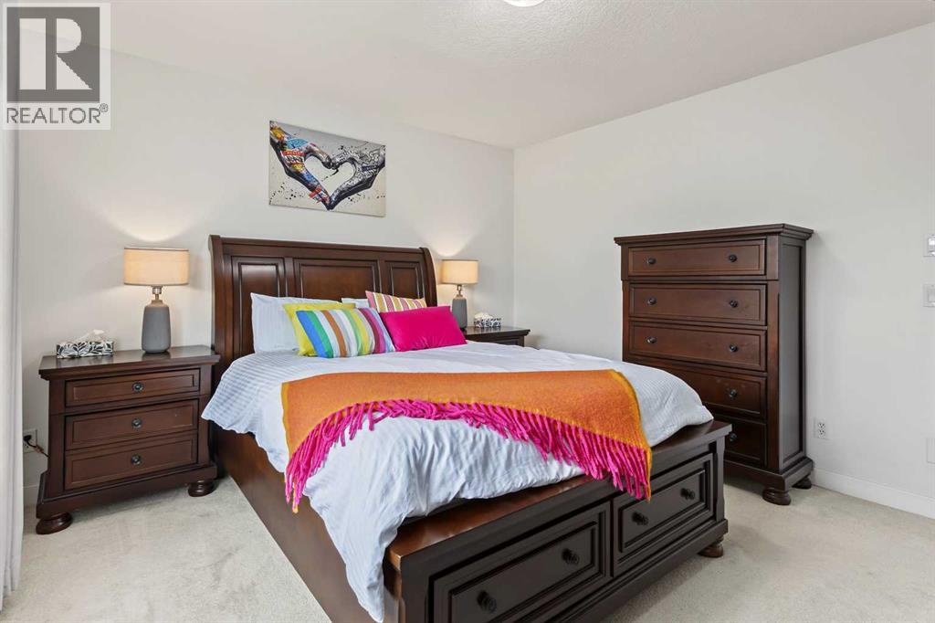 26 Drake Landing  NE