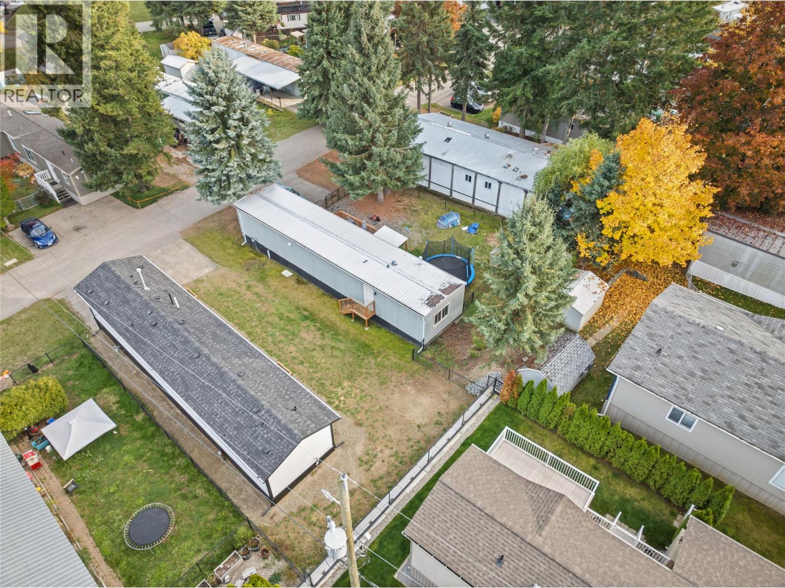 2500 97b Highway Unit# 131, Salmon Arm, British Columbia  V1E 1C2 - Photo 7 - 10400385
