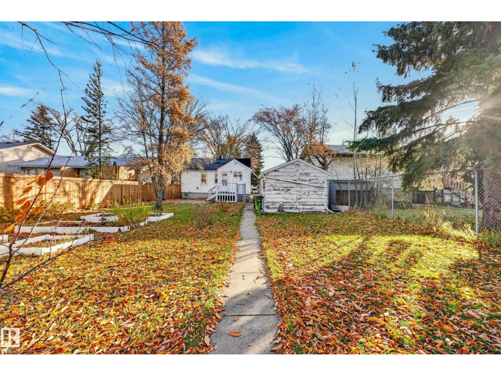 Unknown Address, ,    - Photo 23 - E4514475