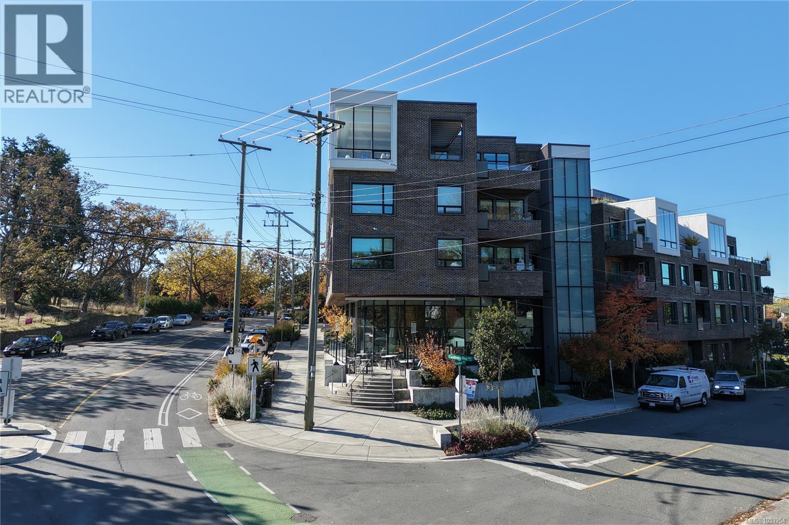 2296 Cadboro Bay Rd, Oak Bay, British Columbia  V8R 5G9 - Photo 4 - 1053254