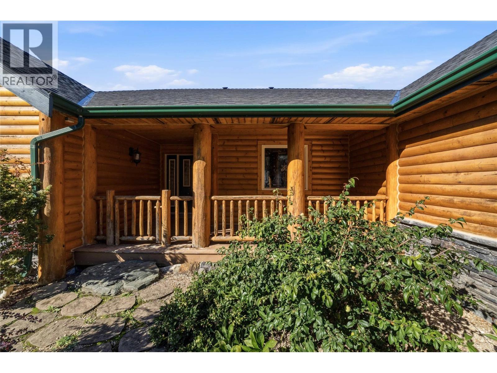 2321 Salo Road, Sorrento, British Columbia  V0E 2W1 - Photo 10 - 10404255