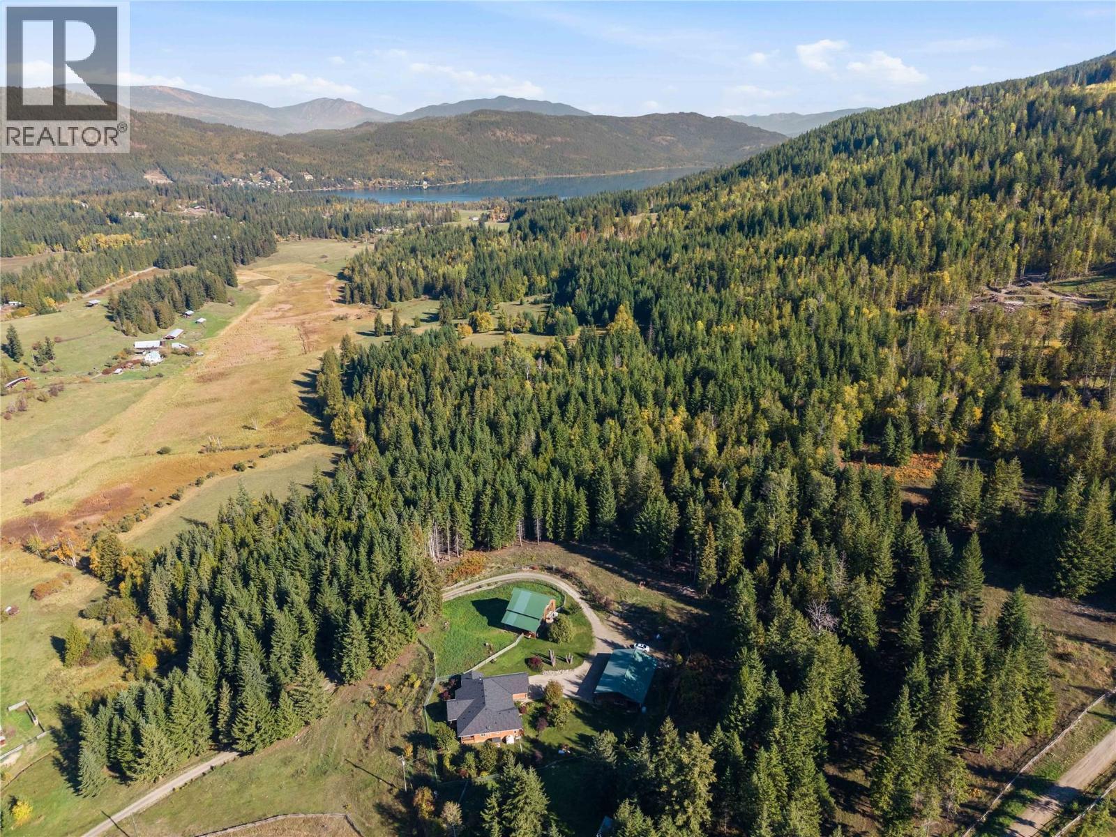 2321 Salo Road, Sorrento, British Columbia  V0E 2W1 - Photo 4 - 10404255