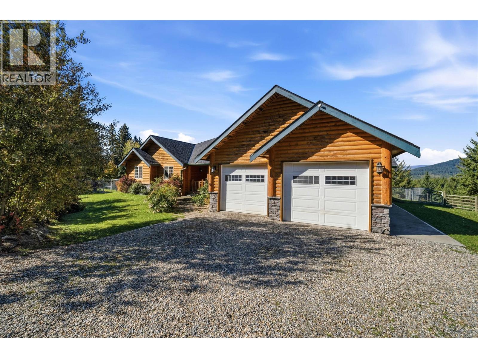 2321 Salo Road, Sorrento, British Columbia  V0E 2W1 - Photo 9 - 10404255
