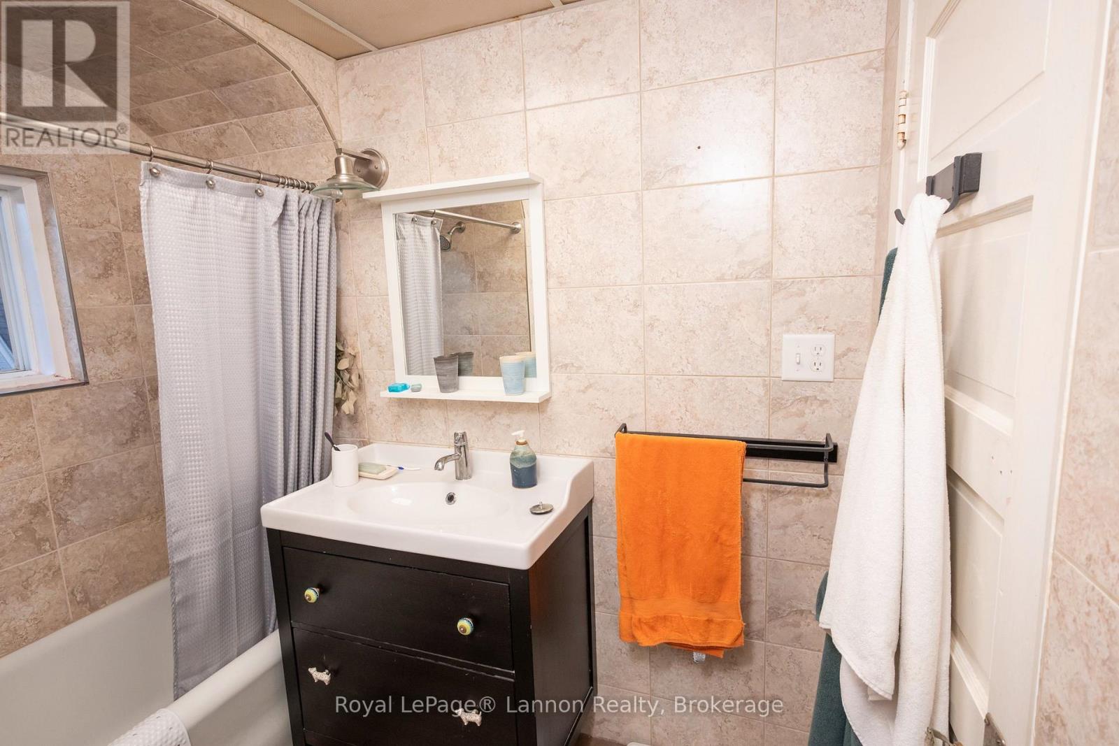 98 Summit Avenue, Thunder Bay, Ontario  P7B 3N9 - Photo 31 - X14120318
