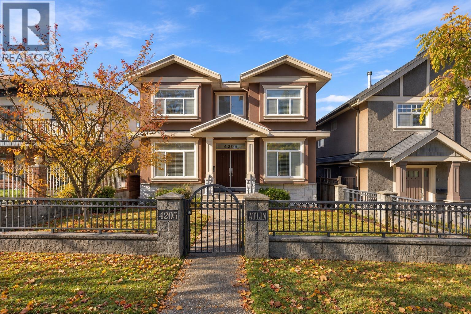 4205 Atlin Street, Vancouver, British Columbia  V5R 2B8 - Photo 1 - R3179005