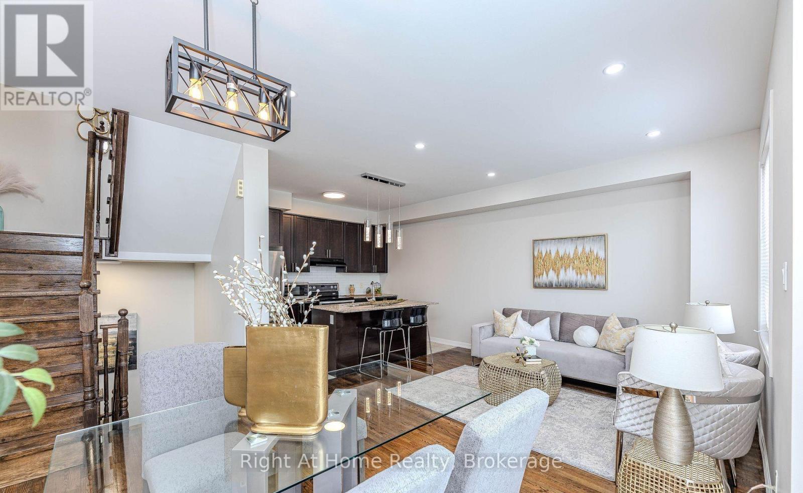 146 - 165 Hampshire Way, Milton (De Dempsey), Ontario  L9T 8M7 - Photo 6 - W14122874
