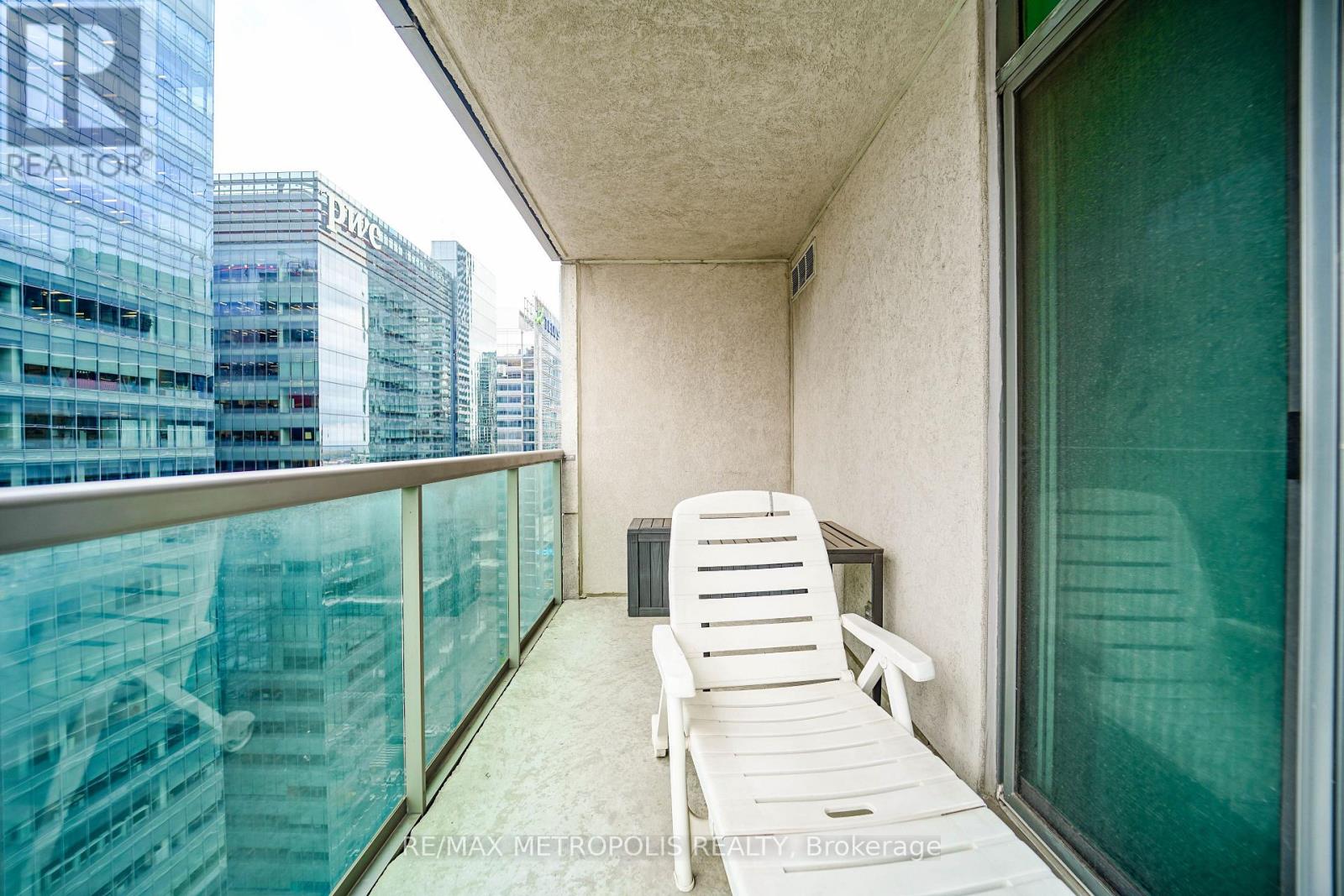 3602 - 30 Grand Trunk Crescent, Toronto (Waterfront Communities), Ontario  M5J 3A4 - Photo 44 - C14122856