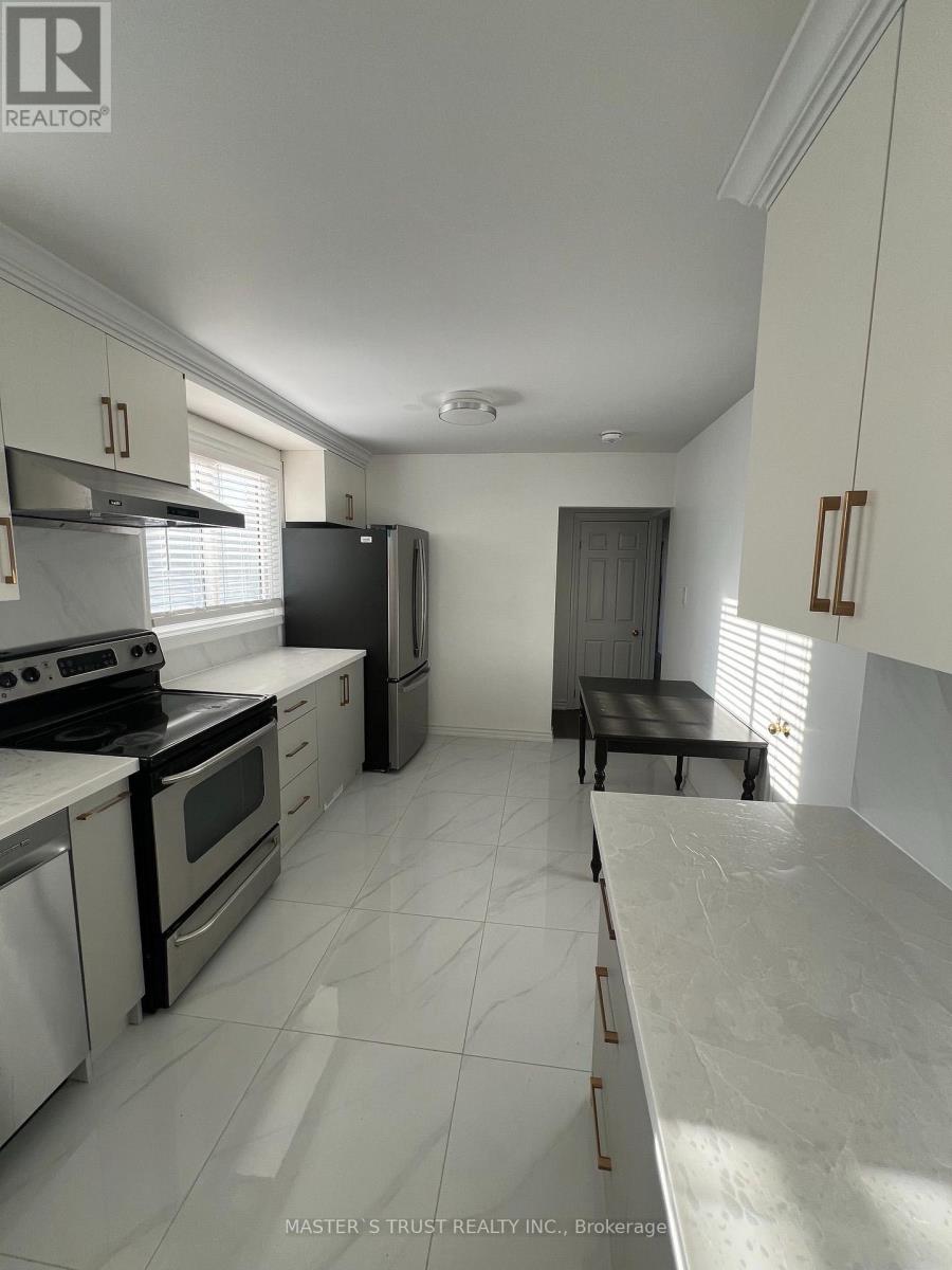 Main - 139 Amberjack Boulevard, Toronto (Woburn), Ontario  M1H 2K1 - Photo 2 - E14122854
