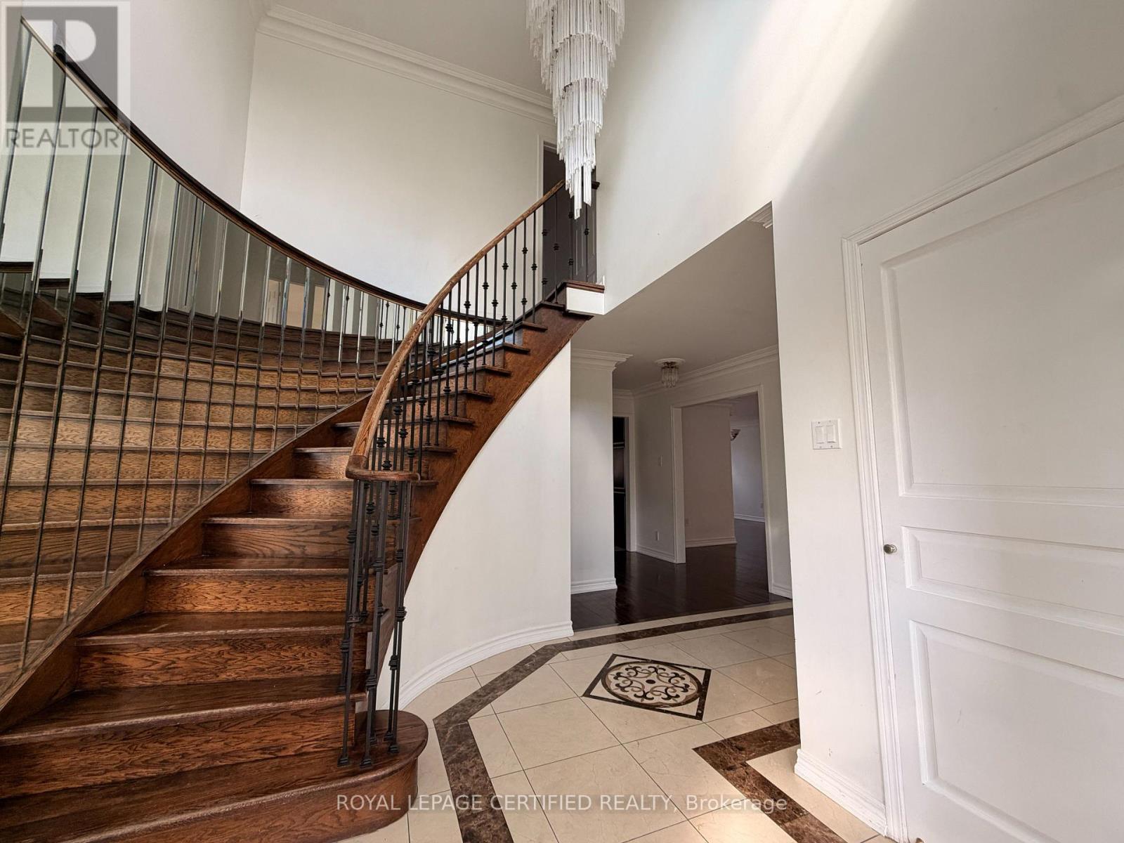 1561 Wintergrove Gardens, Mississauga, Ontario  L5M 3Z9 - Photo 4 - W14122818