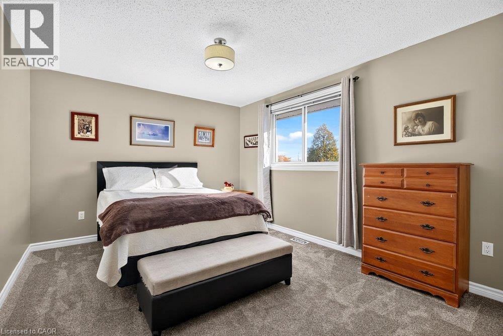 4 Vance Crescent, Waterdown, Ontario L8B 0B8 - Photo 15 - 40874179