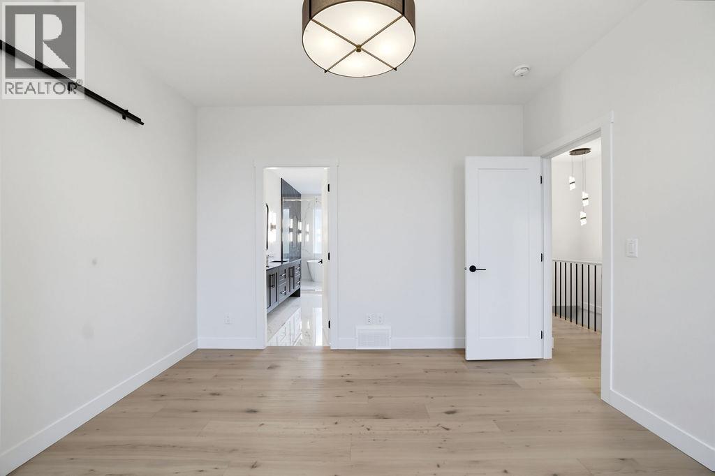 1080 9 Avenue NE Unit# 1