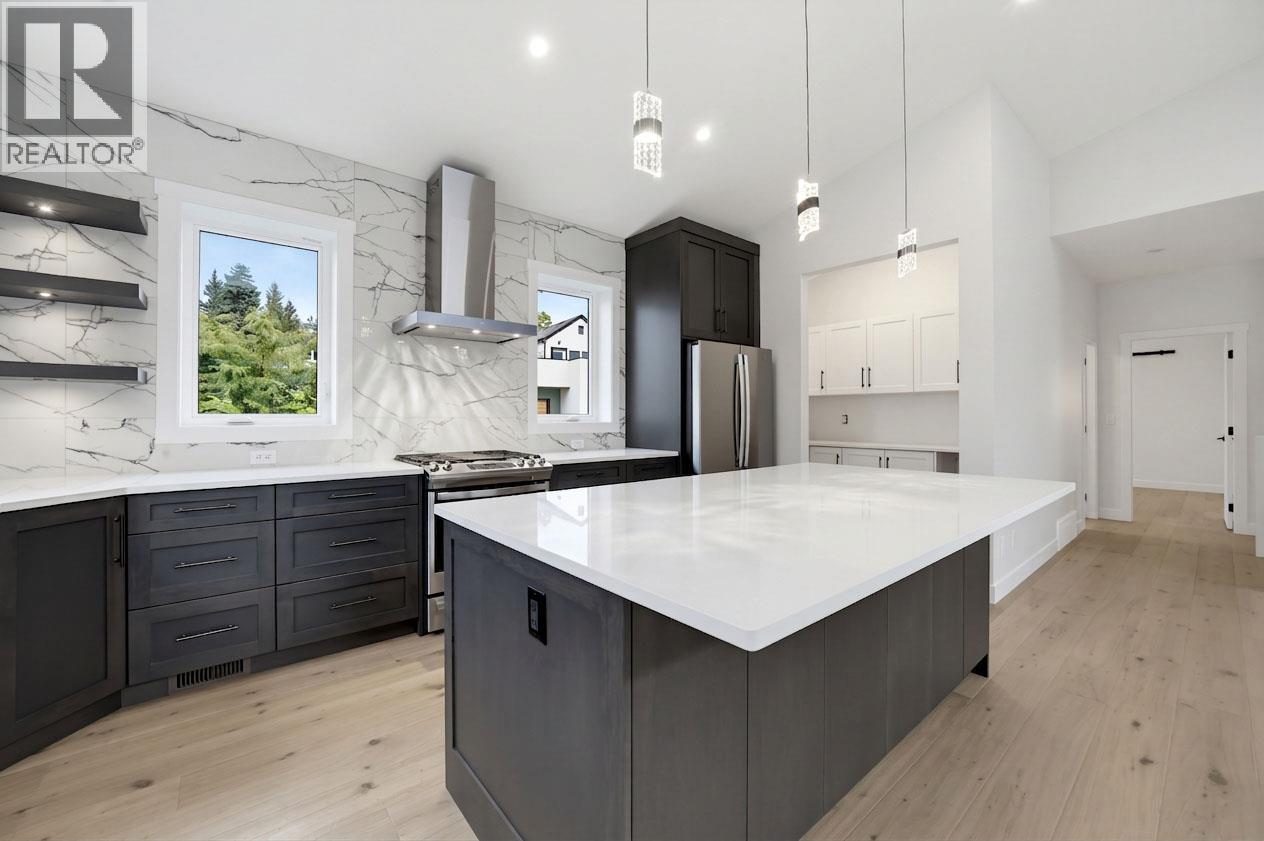 1080 9 Avenue NE Unit# 1