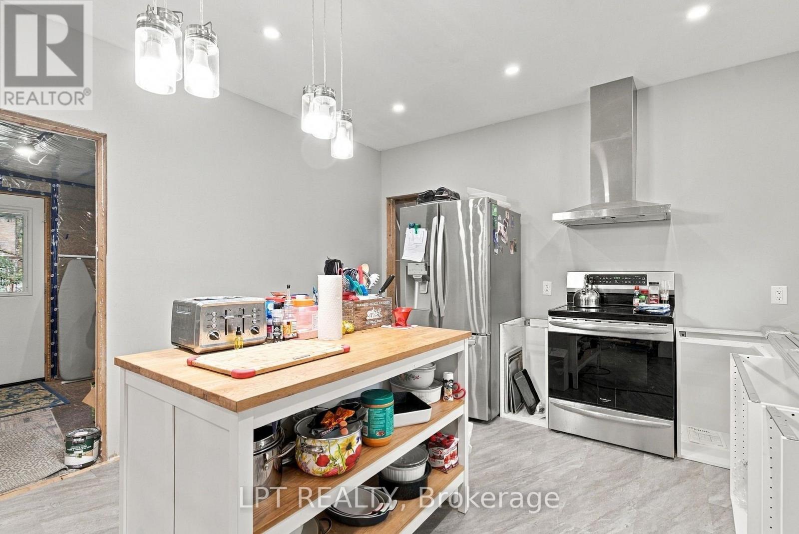 4068 Petrolia Line, Petrolia, Ontario  N0N 1R0 - Photo 21 - X14122908