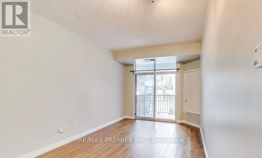 Uph02 - 105 Victoria Street, Toronto (Church-Yonge Corridor), Ontario  M5C 3B4 - Photo 11 - C14122910