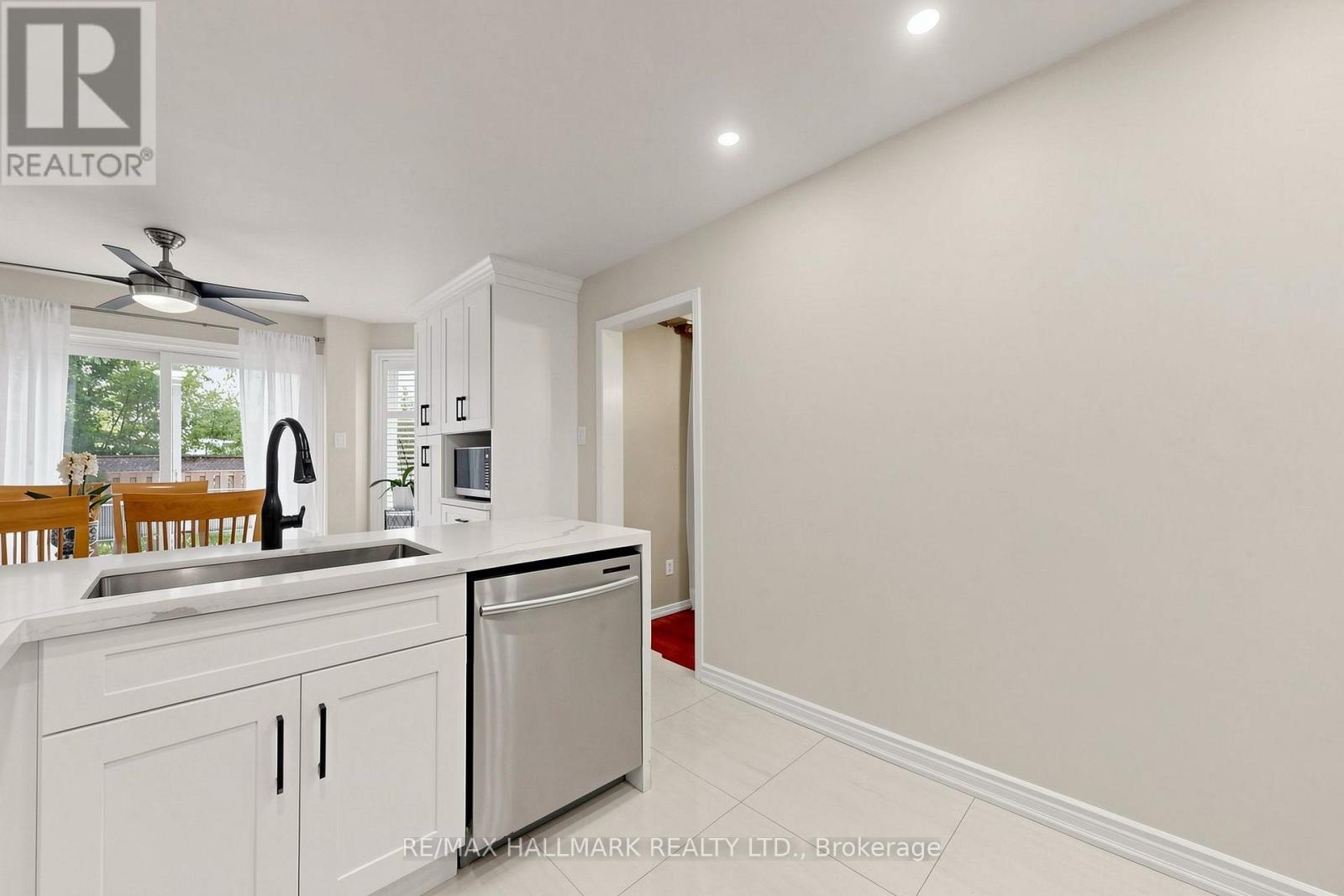 4478 Mayflower Drive, Mississauga (Hurontario), Ontario  L5R 1S6 - Photo 16 - W14122896
