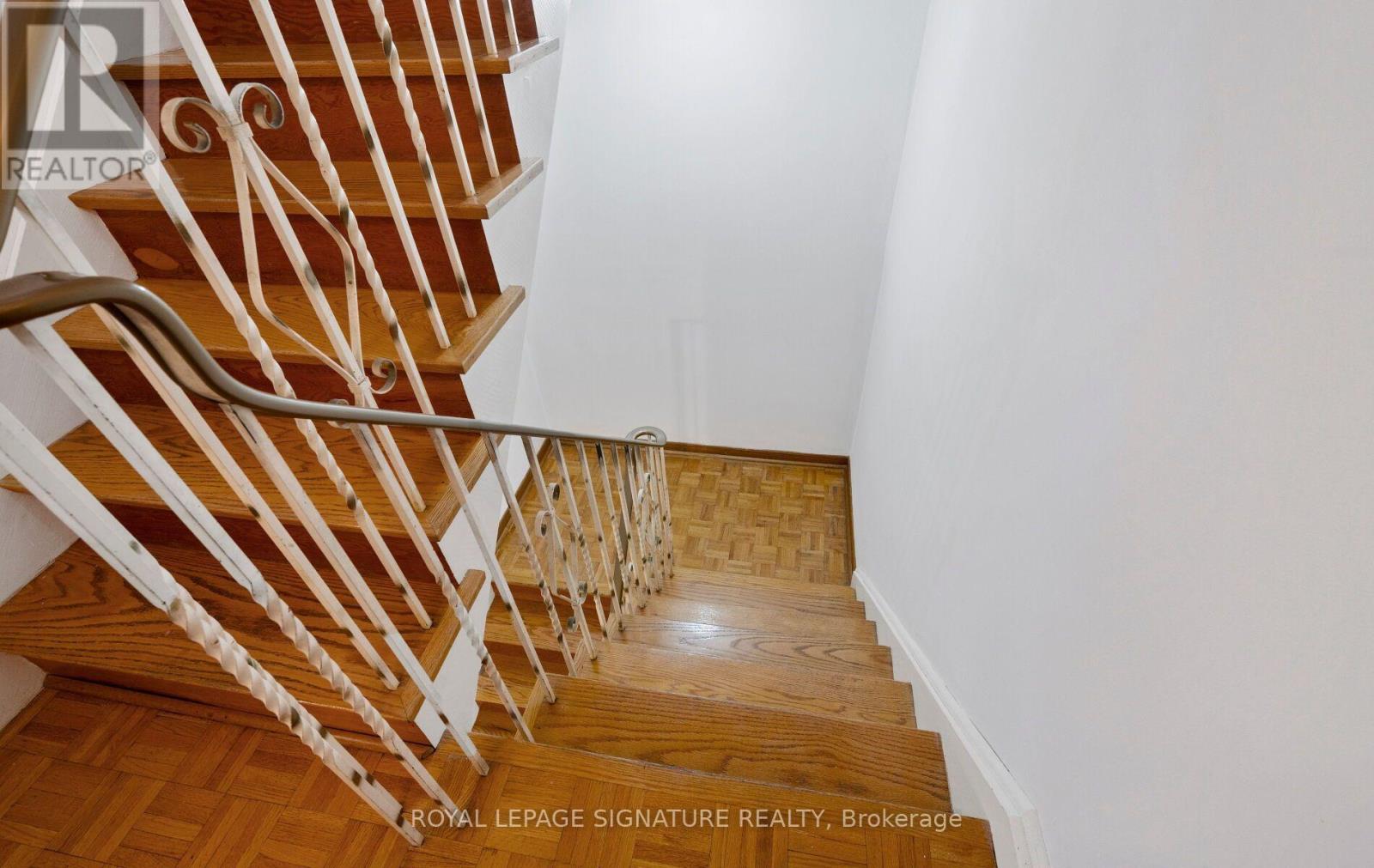 129 Cavell Avenue, Toronto, Ontario  M8V 1P5 - Photo 39 - W14122906