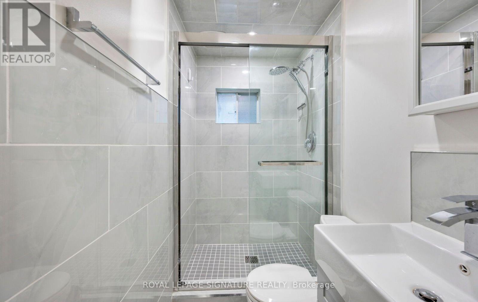 129 Cavell Avenue, Toronto, Ontario  M8V 1P5 - Photo 46 - W14122906