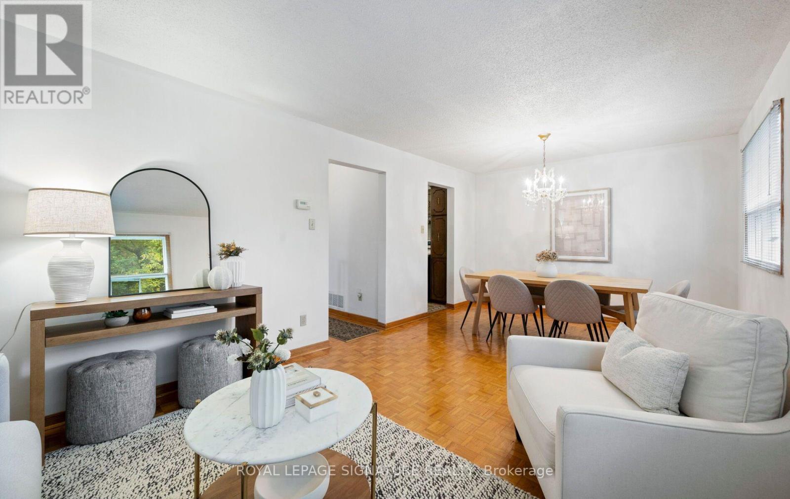 129 Cavell Avenue, Toronto, Ontario  M8V 1P5 - Photo 7 - W14122906