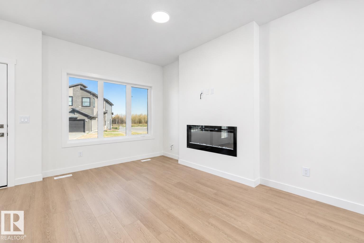 4552 Warbler Lo Nw, Edmonton, Alberta  T5S 0W8 - Photo 7 - E4500353