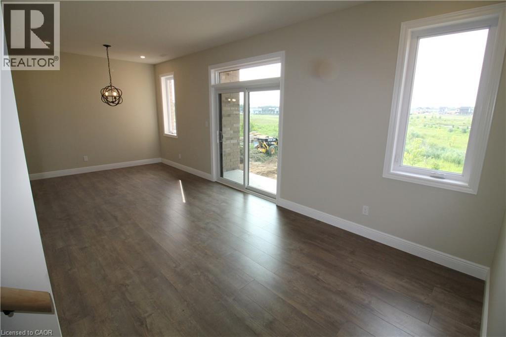 1395 Bleams Road Unit# 3, Kitchener, Ontario  N2E 3X7 - Photo 3 - 40874558