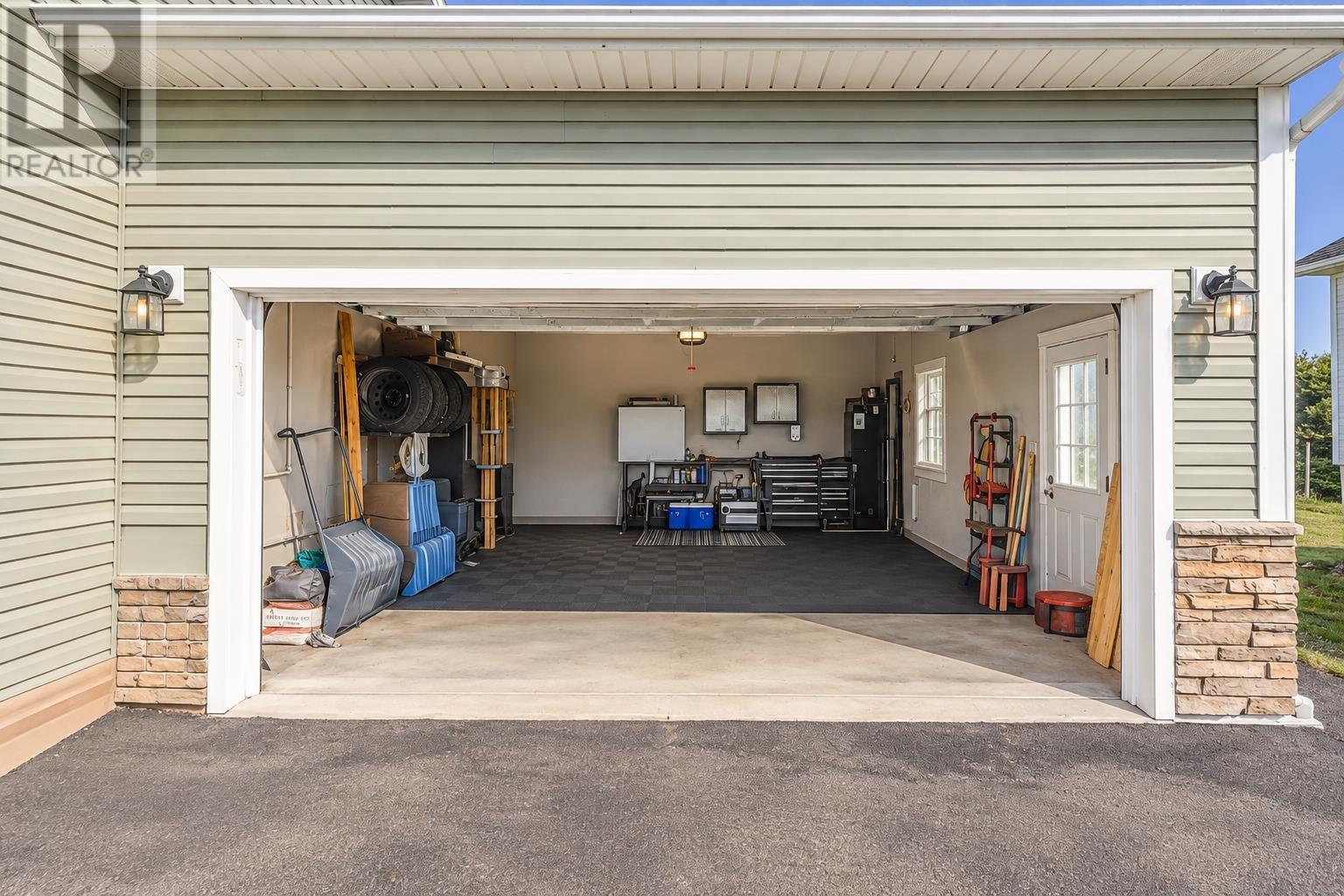 152 Osprey Avenue, Cornwall, Prince Edward Island  C0A 1H4 - Photo 5 - 202625686