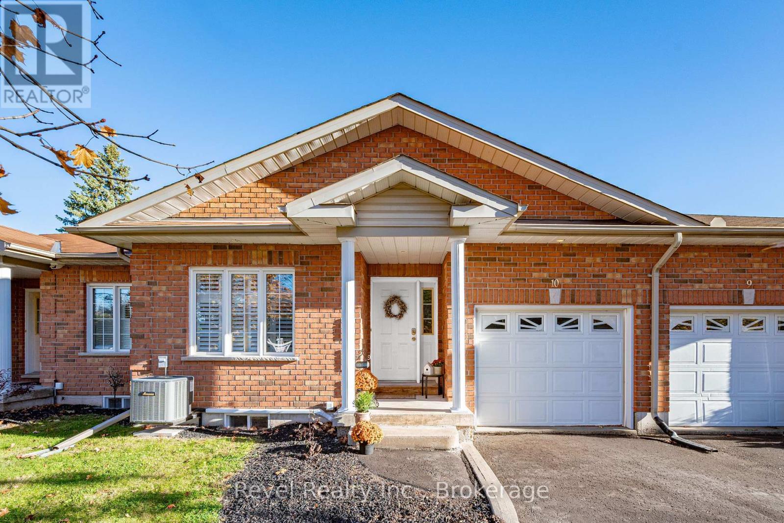 10 - 111 Colborne Street, Kawartha Lakes, Ontario  K0M 1N0 - Photo 2 - X14122938
