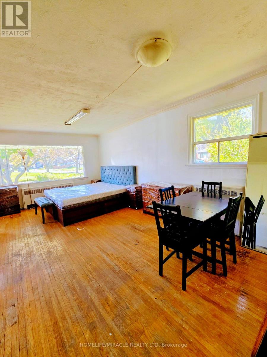 Main - U-1 - 23 Tardree Place, Toronto, Ontario  M1R 3X2 - Photo 10 - E14122932