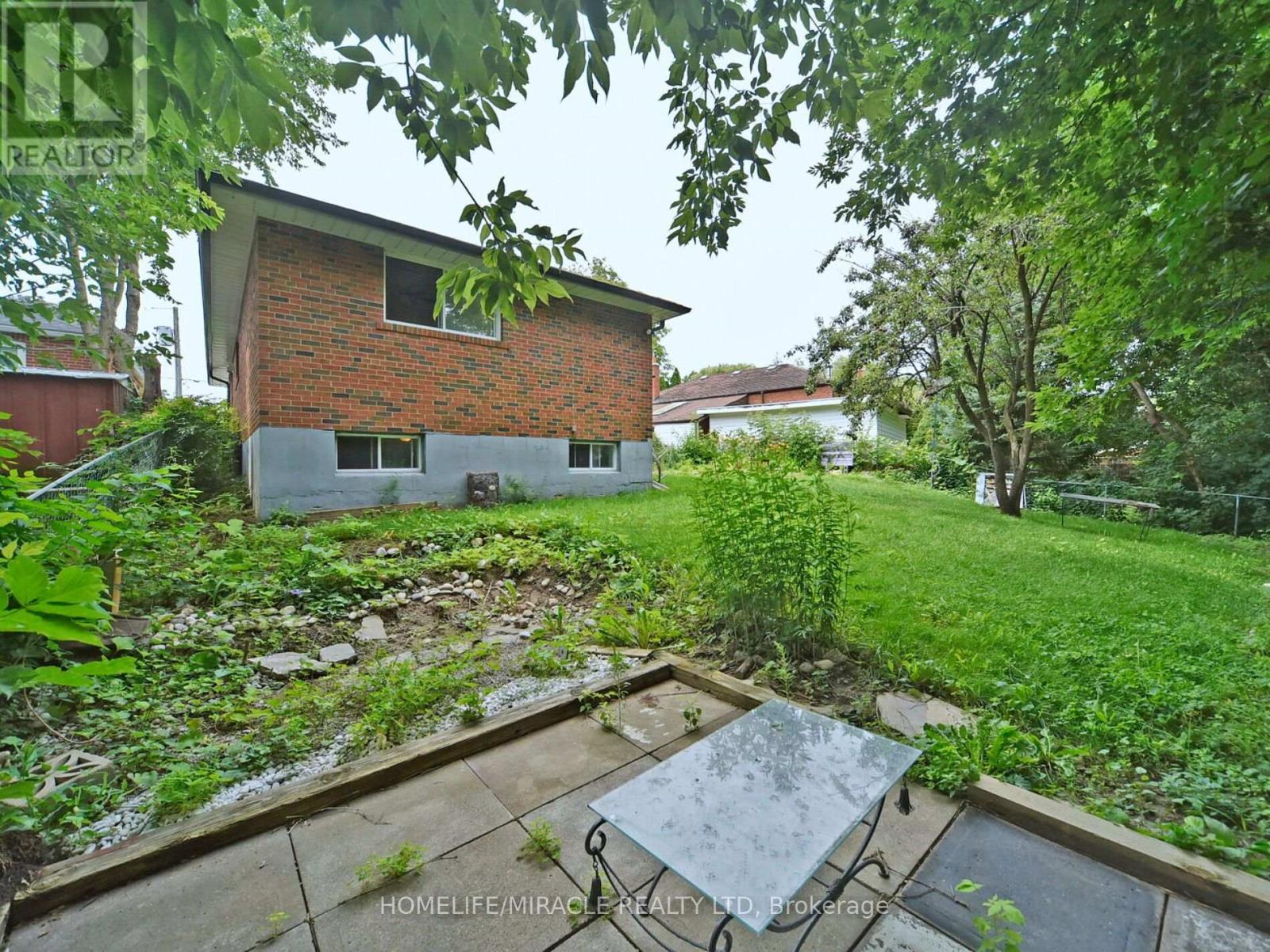 Main - U-1 - 23 Tardree Place, Toronto, Ontario  M1R 3X2 - Photo 17 - E14122932
