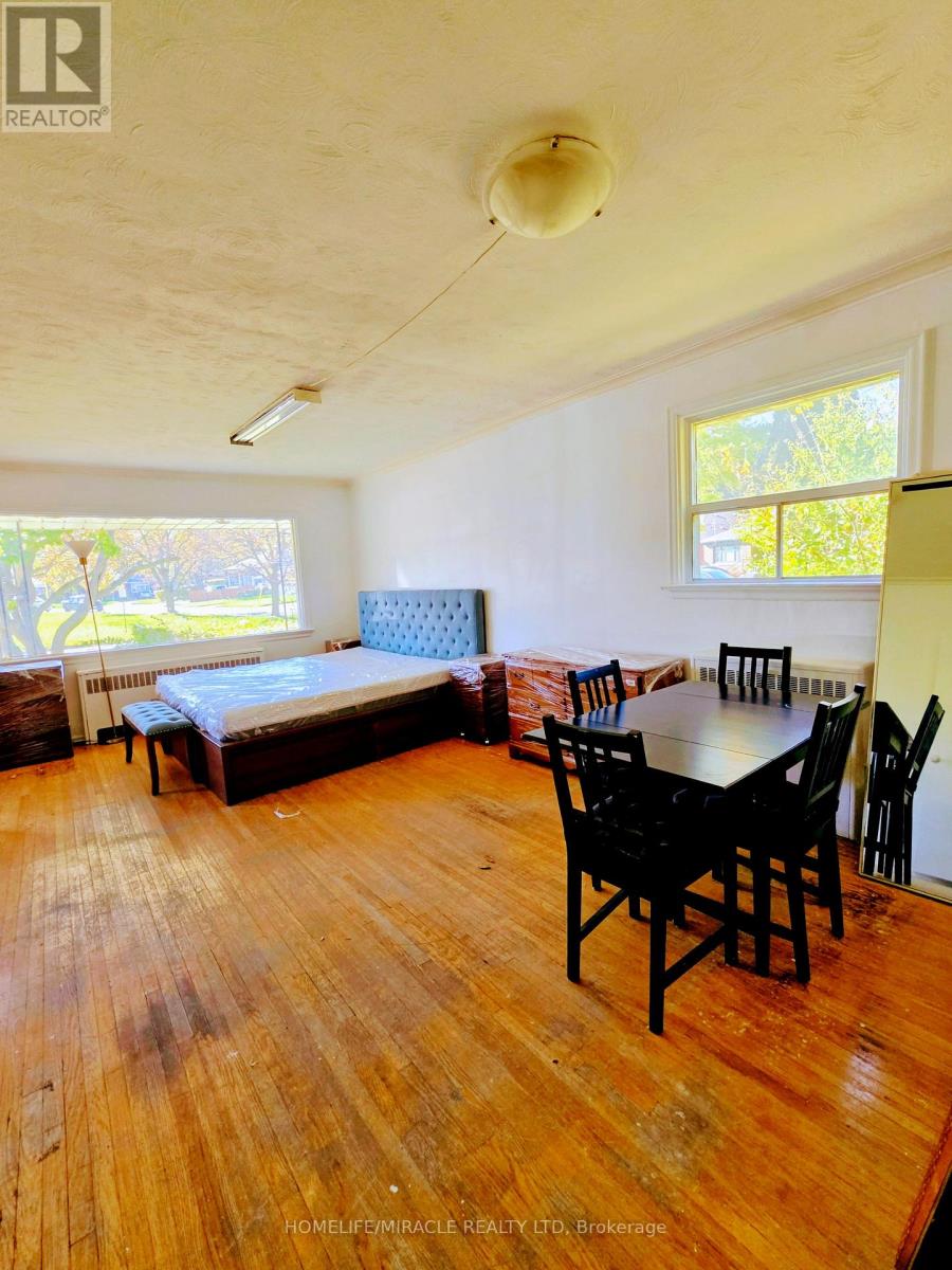 Main - U-1 - 23 Tardree Place, Toronto, Ontario  M1R 3X2 - Photo 9 - E14122932