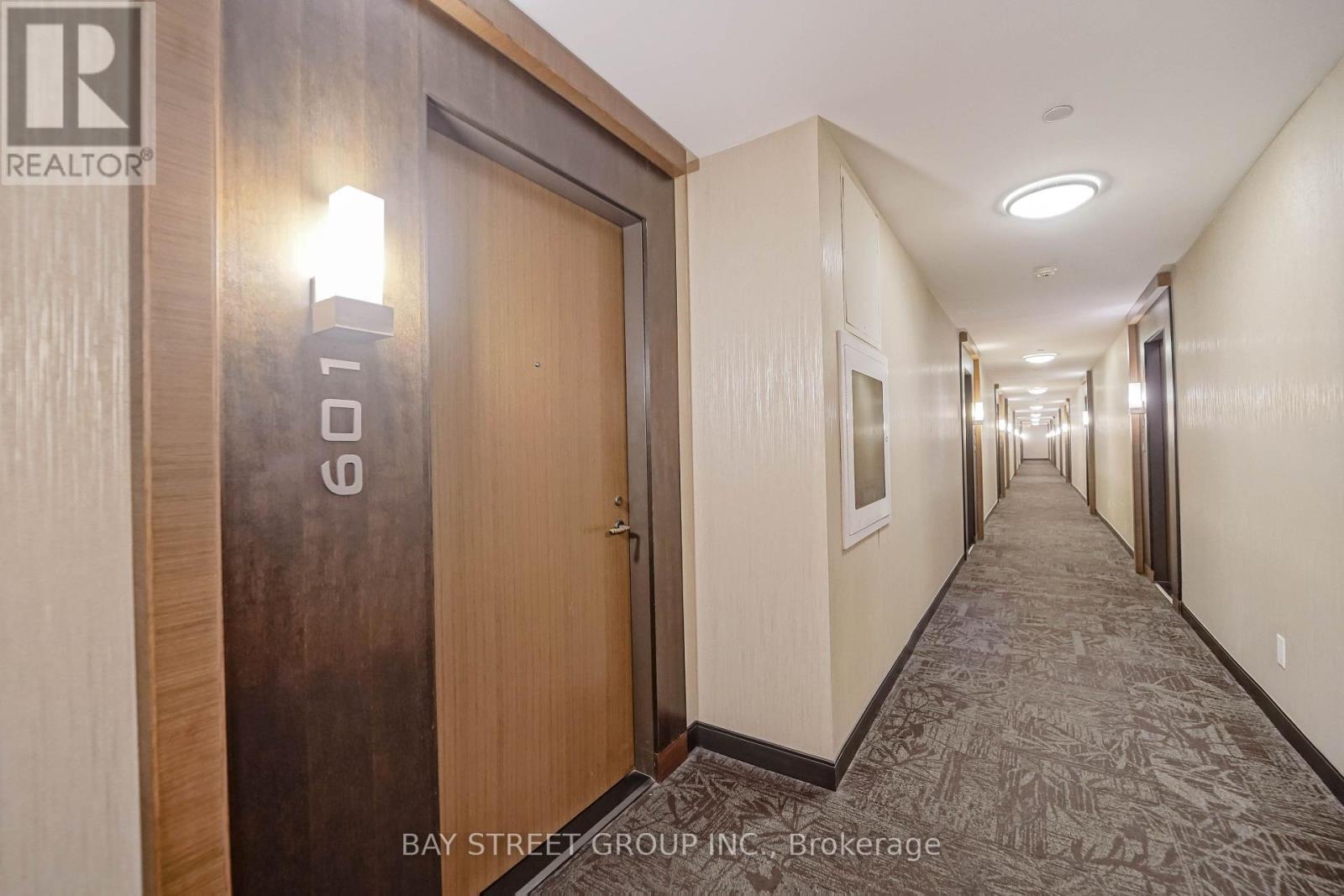 601 - 8228 Birchmount Road, Markham, Ontario  L3R 1A6 - Photo 2 - N14122948