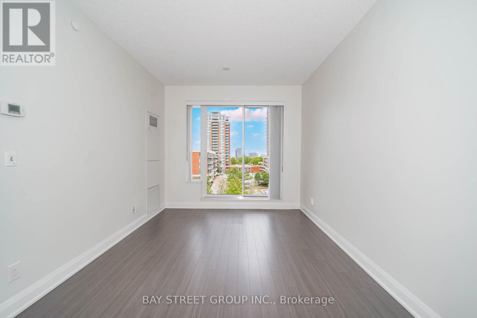601 - 8228 Birchmount Road, Markham, Ontario  L3R 1A6 - Photo 4 - N14122948