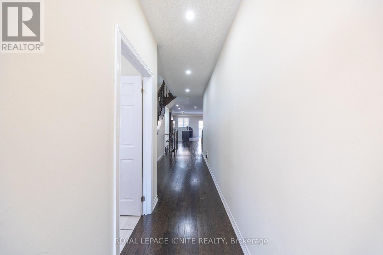 21 Sail Road, Brampton, Ontario  L7A 4W7 - Photo 5 - W14122934