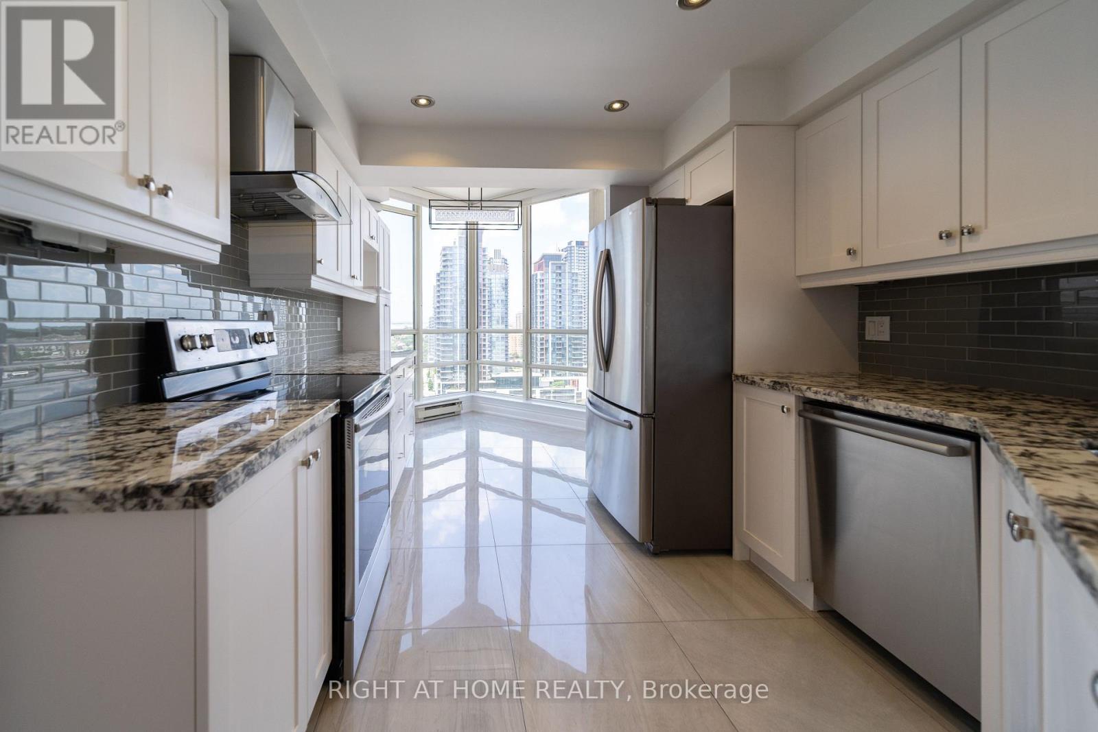 1910 - 45 Kingsbridge Garden Circle, Mississauga, Ontario  L5R 3K4 - Photo 21 - W14122956