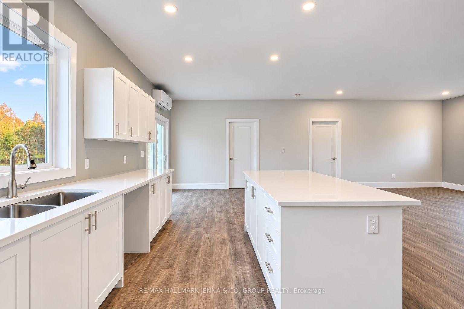 5498 Hinchinbrooke Road, South Frontenac, Ontario  K0H 2W0 - Photo 6 - X14122976