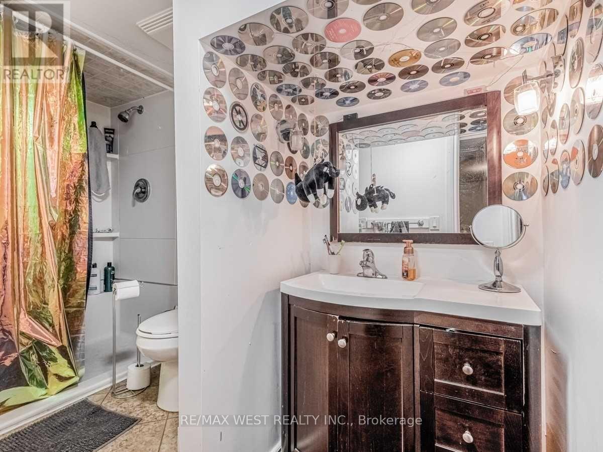 203 Islington Avenue, Toronto, Ontario  M8V 3B8 - Photo 38 - W14122974