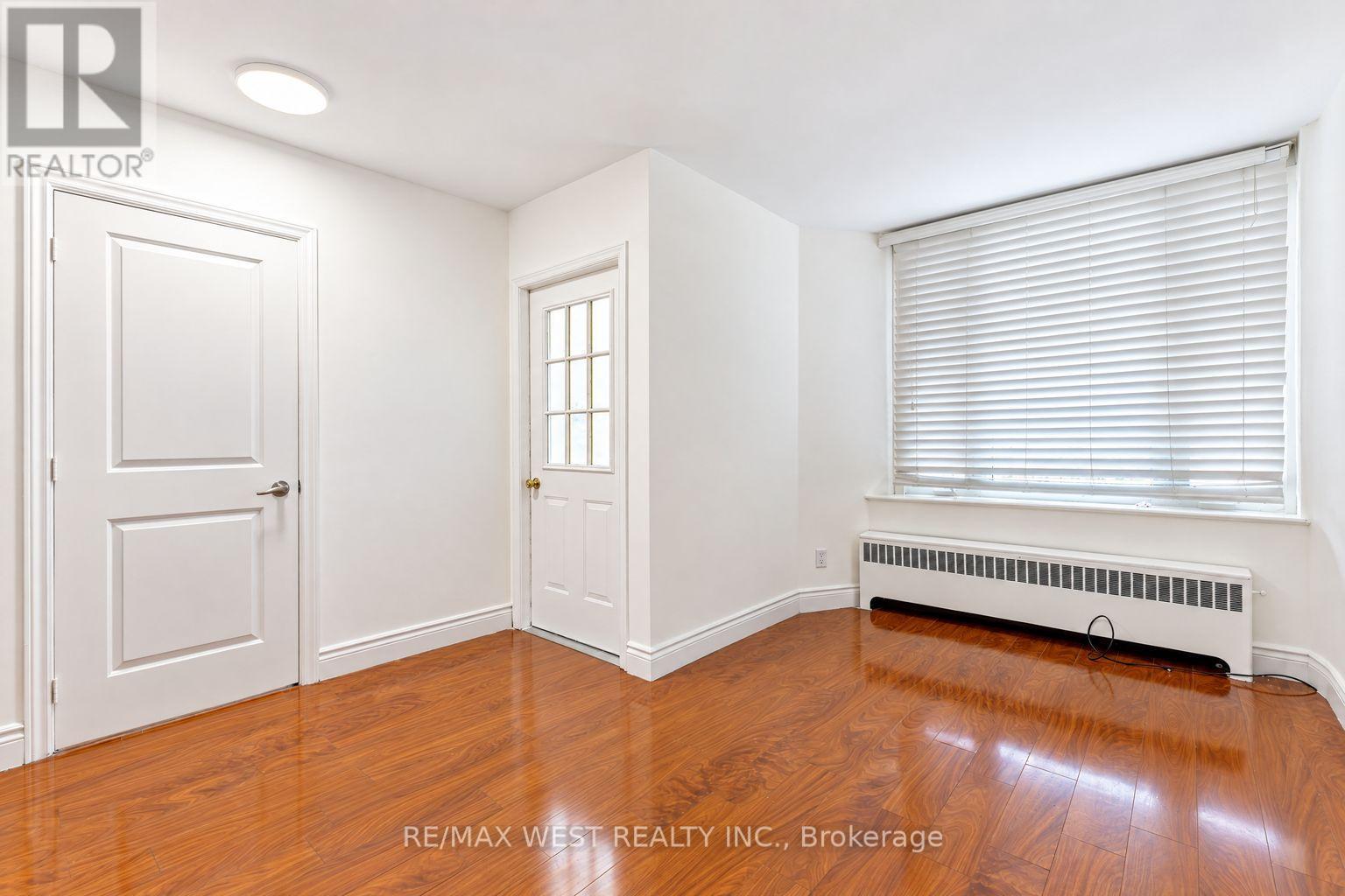 203 Islington Avenue, Toronto, Ontario  M8V 3B8 - Photo 8 - W14122974